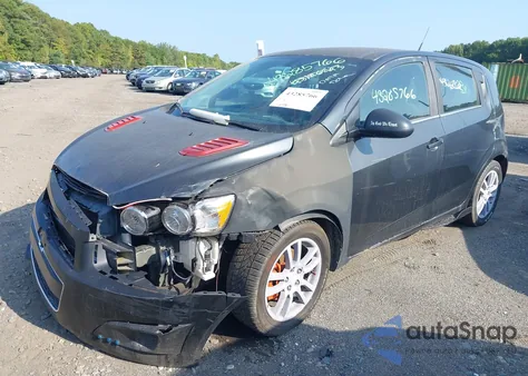 2014 Chevrolet Sonic Lt Manual from USA, damaged, VIN 1G1JD6SB8E4153079